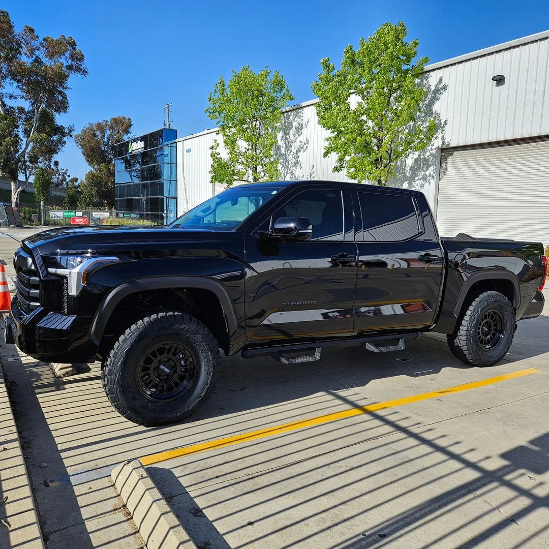 2023 Black Tundra EC