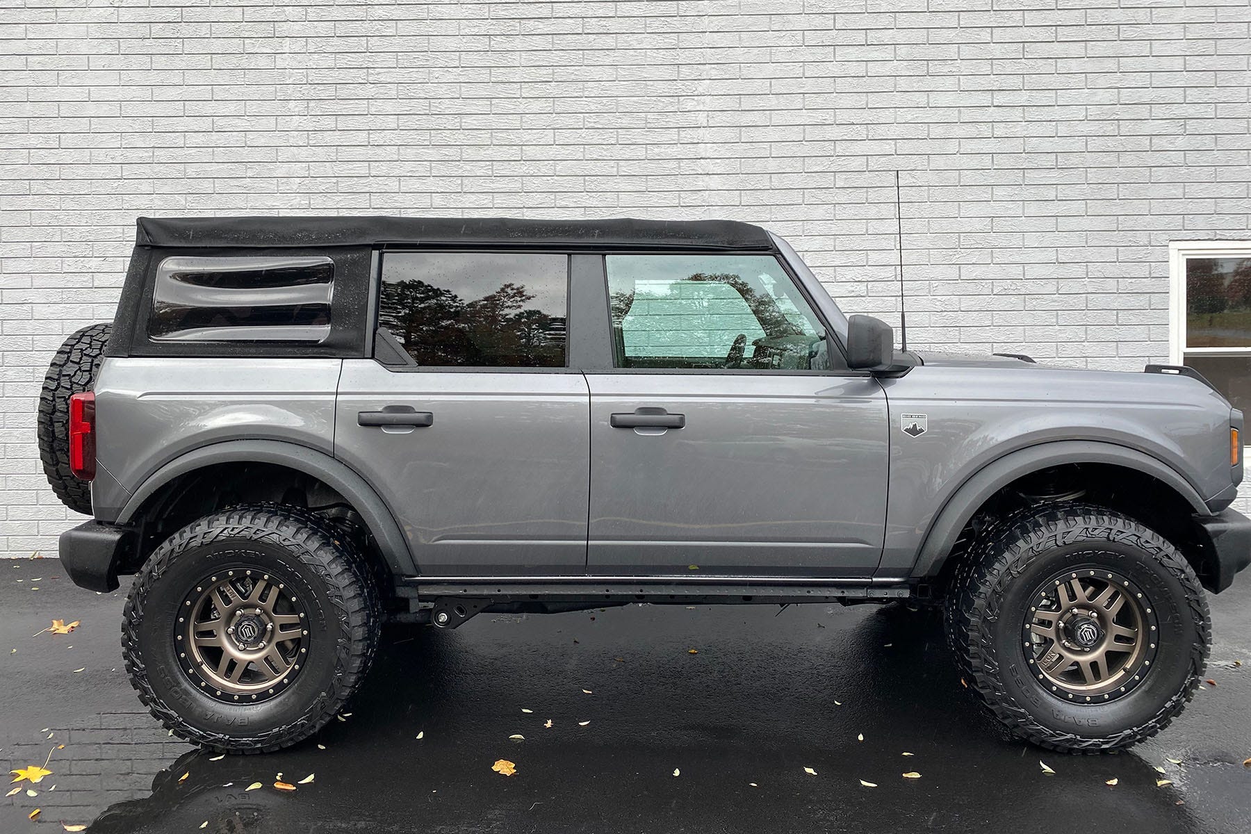 icon alloy wheel on vehicle