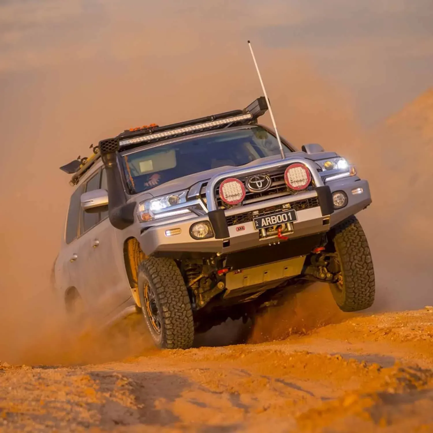 5415200_OnVehicle_v1.jpg